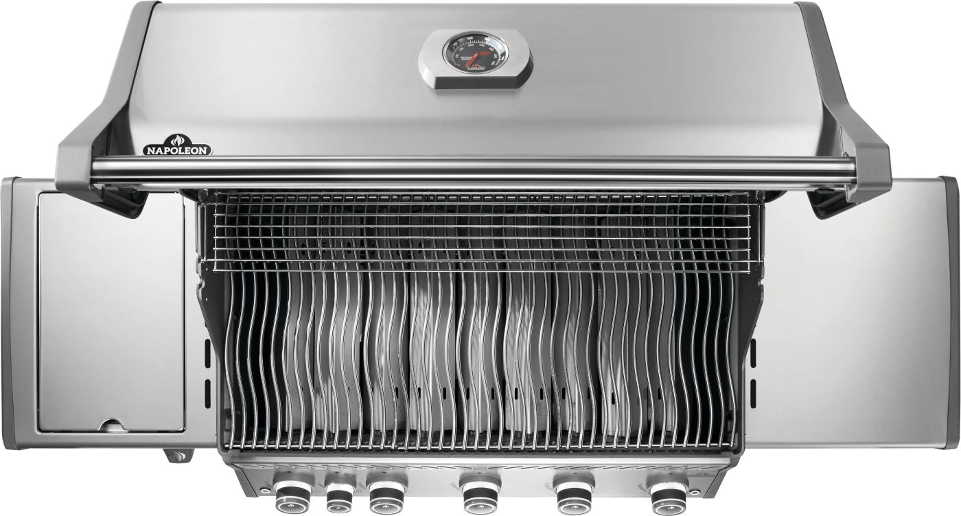 Rogue® PRO 625 SIB with Infrared Side Burner Propane Gas Grill